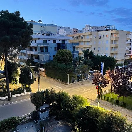 Modern Comfy Apartment With Balcony Durrës Exteriér fotografie
